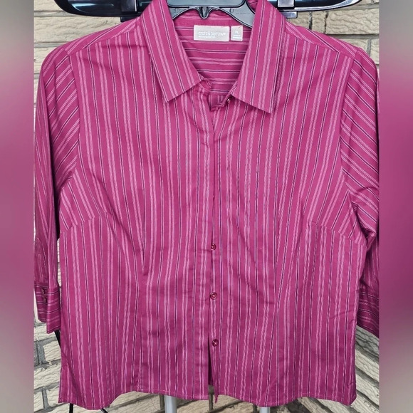 Croft and Barrow Button Up Top Sz L Petite - Picture 1 of 8